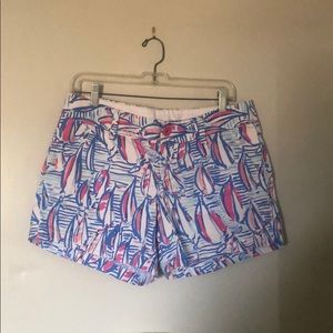 Lilly Pulitzer Red Right Return Shorts sz 8 EUC!